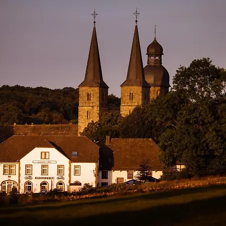 מלון Klosterkrug 3*