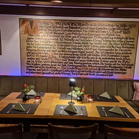 Klosterkrug מלון 3*